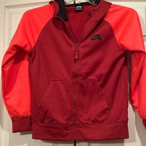 Nike Boys M (10-12) Micro Fleece Lined, Hooded Therma Fit Jacket,Burgundy/Orange
